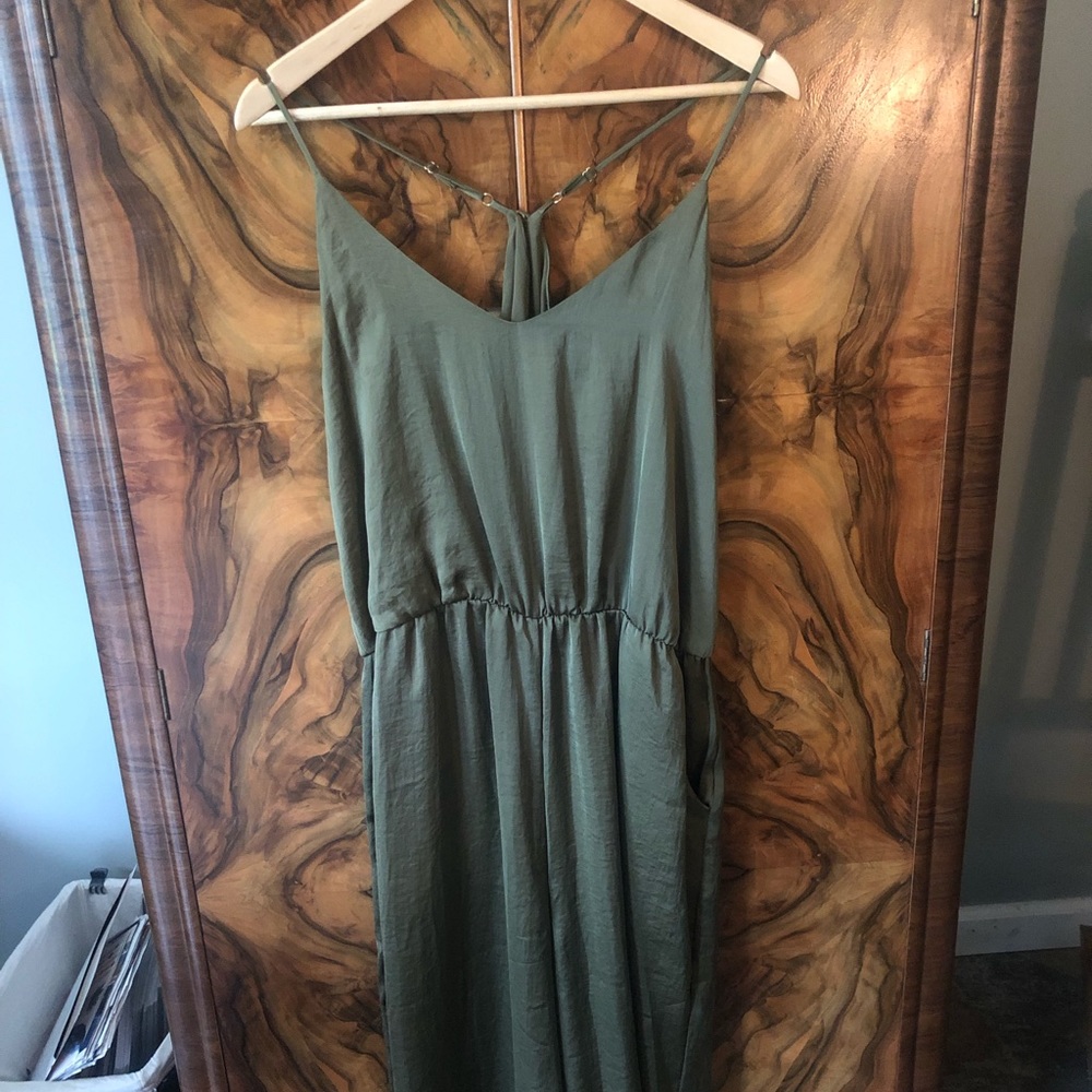 XHILARATION jumpsuit wide, cropped legs w/pockets